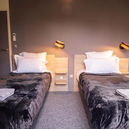 Logis Hotels Le Saint Pierre Moncoutant المظهر الخارجي الصورة
